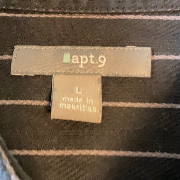 Apt. 9 Men's Black Pinstripe Button Down Shirt - Picture 4 of 6